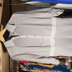 Antonio Melani Gray Pleated 3/4 Sleeve Midi Dress